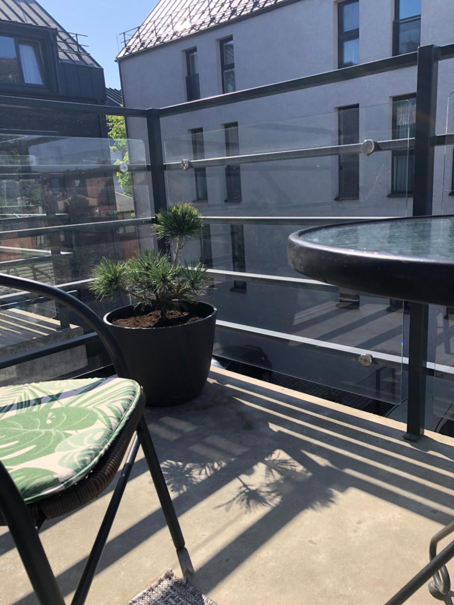 קובנה Luxurious Apartment In The Heart Of Old Town With Parking מראה חיצוני תמונה