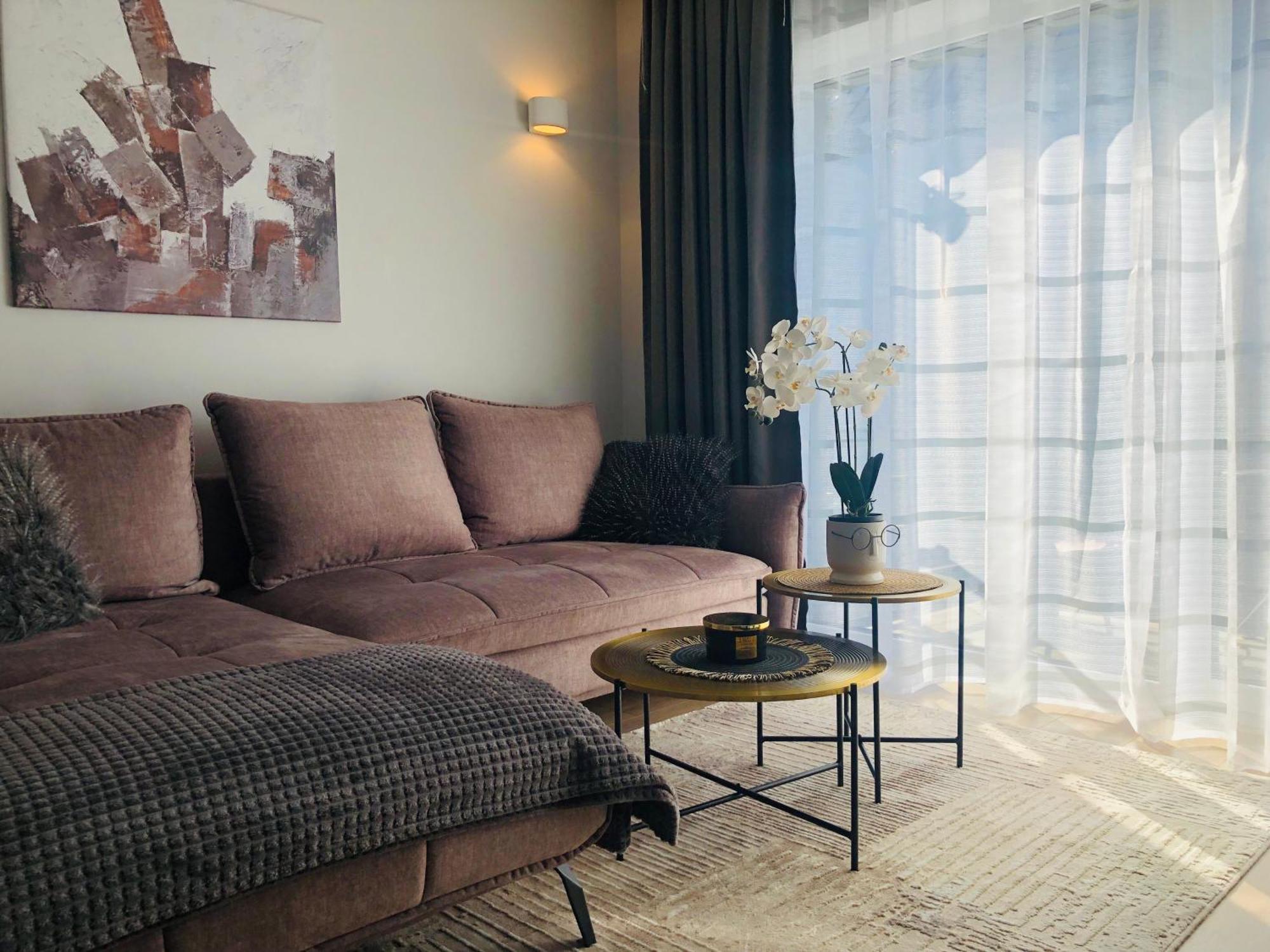 קובנה Luxurious Apartment In The Heart Of Old Town With Parking מראה חיצוני תמונה